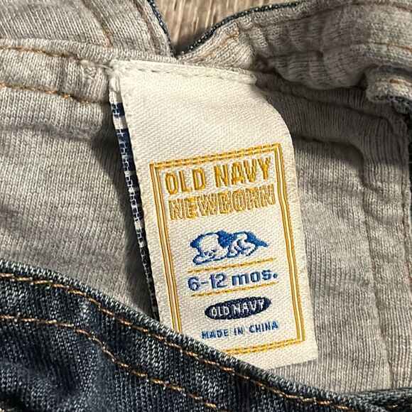 Old Navy baby cotton-lined Overalls- size 6-12 months - Picture 8 of 9